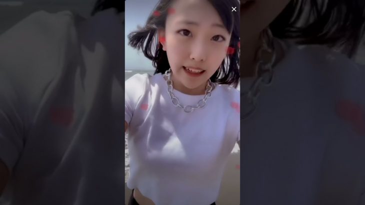 TikTokライブ配信中にポロリ(スキップしないで最後まで見るとポロリ確定)