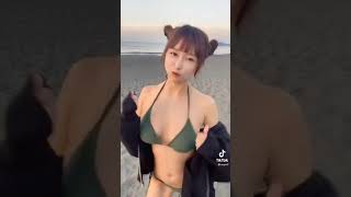 【TikTok】みんな大好き巨乳乳揺れビキニ