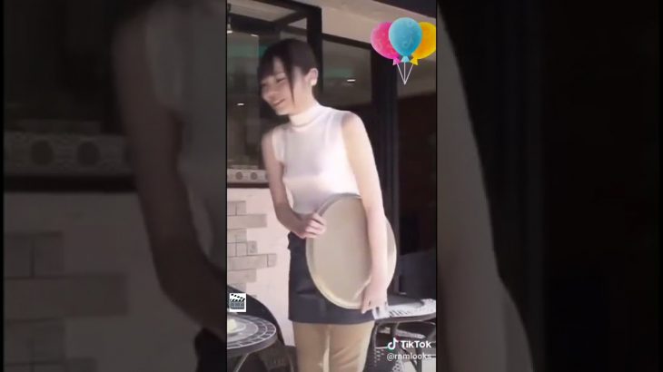 ノーブラ！おまめもばっちり！エロい女の子とエッチな動画TikTok【抖音】