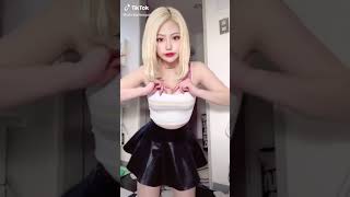 TikTok JK 最高の胸 ブラチラ