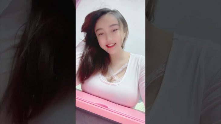 【抖音乳摇】巨乳美女抖奶舞福利視頻集合 @小包子biu