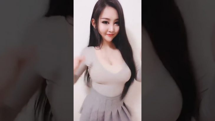 【抖音快手tiktok2021】走光 偷拍 巨乳 漏点 大胸video