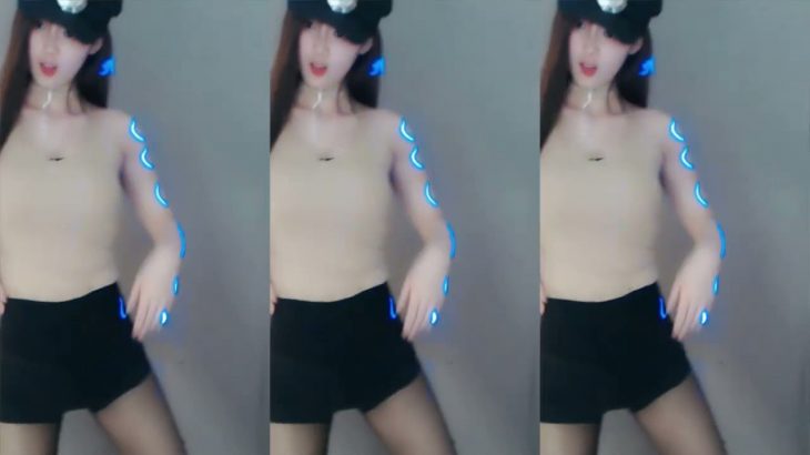 #抖音 #抖音直播 #快手 #网红 #巨乳 #走光  #加特林 #黑丝 #自慰 #丝袜 #抖胸 #抖奶 #臀瑶 #乳摇 #花椒 #虎牙 #走光 #露点 #凸点