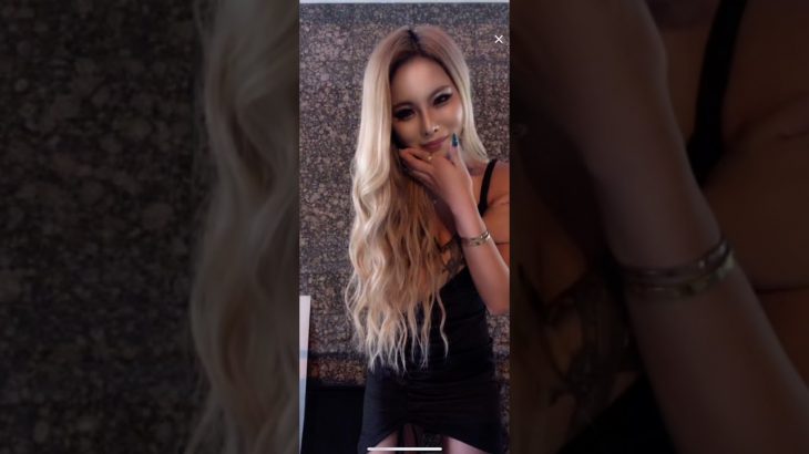 Gカップ巨乳キャバ嬢生配信　おっぱい　乳揺れ