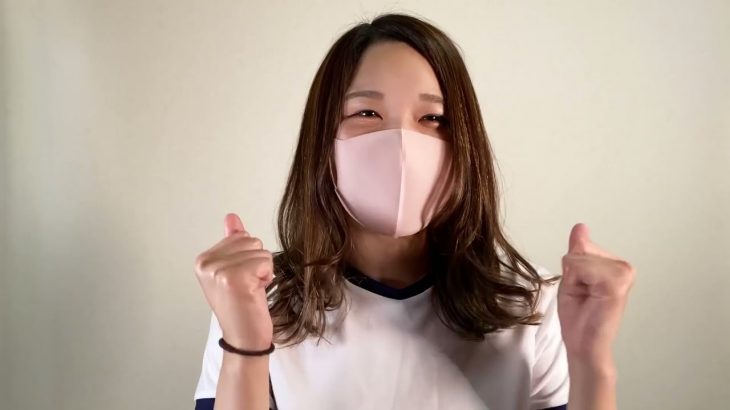 【ノーブラ】背筋何回できる？ How many sit ups can you do