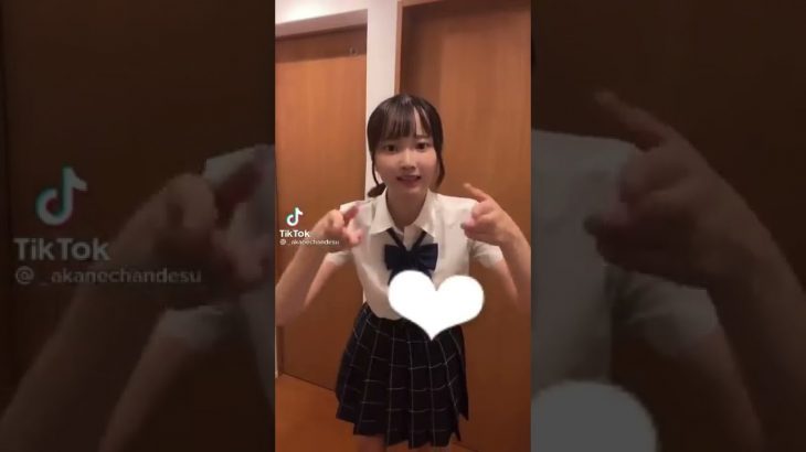 教室のJKのちょうどいいオッパイとか#胸チラ#見えてる part81