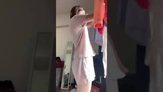 【ライブ配信】脇から丸見え ポロリ チラ見え【Live】