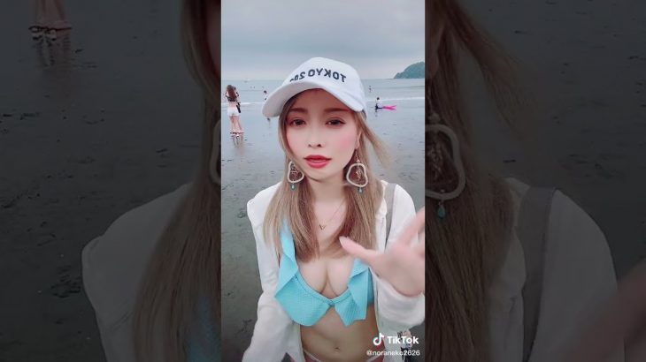 【TikTok】ポロリしてくれ…頼む…！