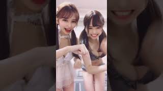 二人のエロい巨乳水着は好きですか？#shorts