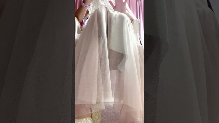 【透けてるロングスカートでパンチラ】ご報告だよ