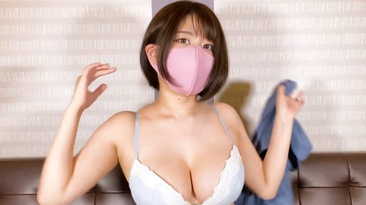 【巨乳の悩み】維持するためのブラジャーの付け方を実践します【女性必見】