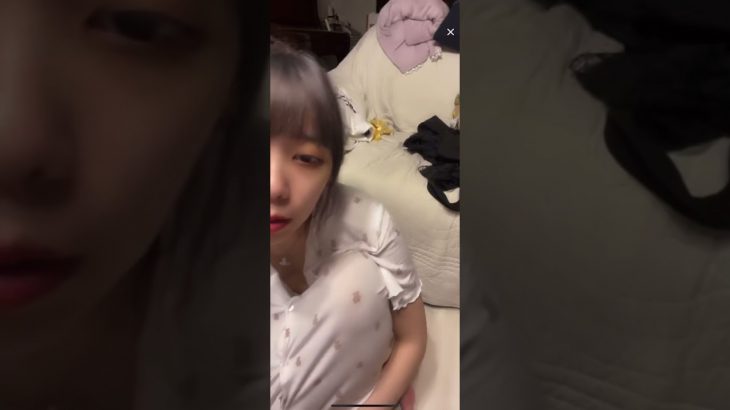 ライブ配信　ポロリ