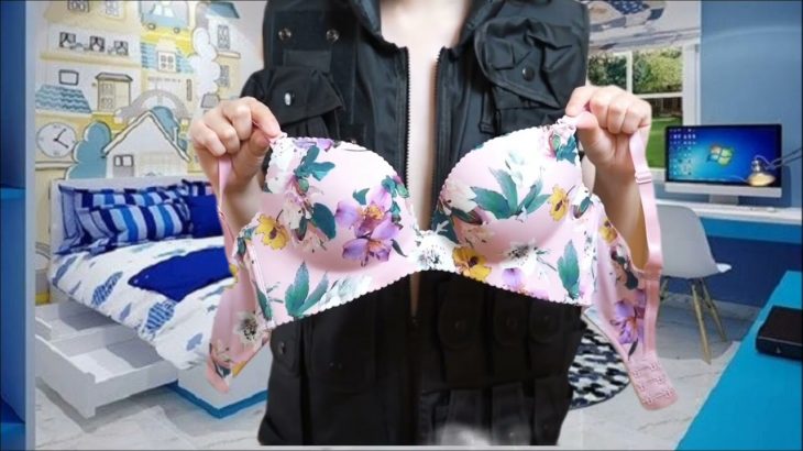 全裸防弾チョッキでノーブラノーパン生着替え下着紹介️