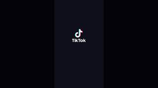ノーブラ 浮き出てる Tik Tok