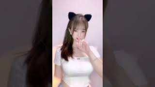 美少女 TikTok 126＃胸チラ＃パンツ#胸ちら#Shorts