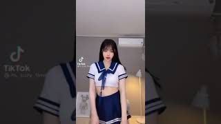 美少女 TikTok 171＃胸チラ＃パンツ#胸ちら#Shorts