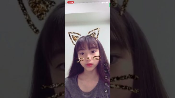 ライブ配信放送事故ポロリ