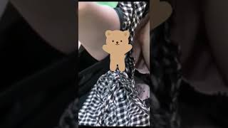 #Shorts【胸チラ】ちくび 見えてる その3