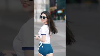 美少女 TikTok 427＃胸チラ＃パンツ#胸ちら#Shorts