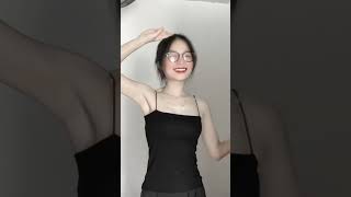 美少女 TikTok 475＃胸チラ＃パンツ#胸ちら#Shorts