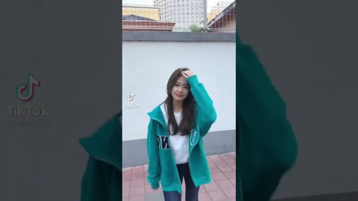 美少女 TikTok 536＃胸チラ＃パンツ#胸ちら#Shorts