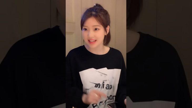 美少女 TikTok 540＃胸チラ＃パンツ#胸ちら#Shorts