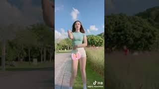 美少女 TikTok 554＃胸チラ＃パンツ#胸ちら#Shorts