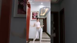 美少女 TikTok 558＃胸チラ＃パンツ#胸ちら#Shorts