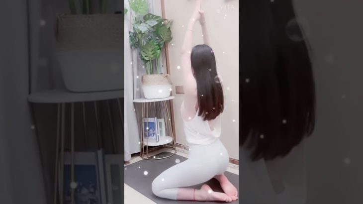 美少女 TikTok 559＃胸チラ＃パンツ#胸ちら#Shorts