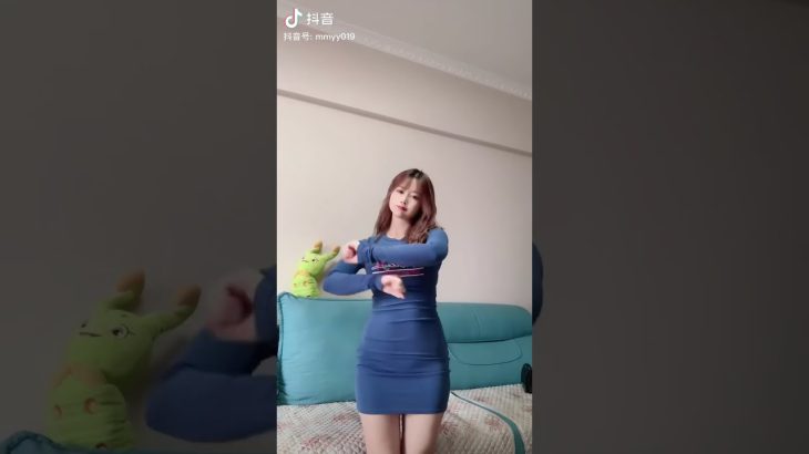 美少女 TikTok 587＃胸チラ＃パンツ#胸ちら#Shorts