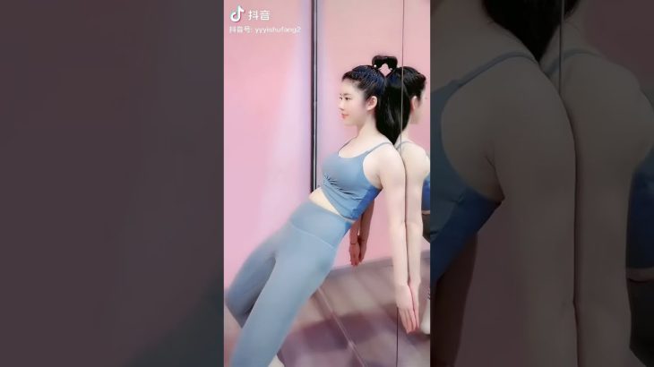 美少女 TikTok 590＃胸チラ＃パンツ#胸ちら#Shorts