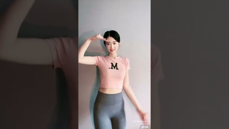 美少女 TikTok 633＃胸チラ＃パンツ#胸ちら#Shorts