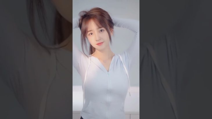 美少女 TikTok 647＃胸チラ＃パンツ#胸ちら#Shorts