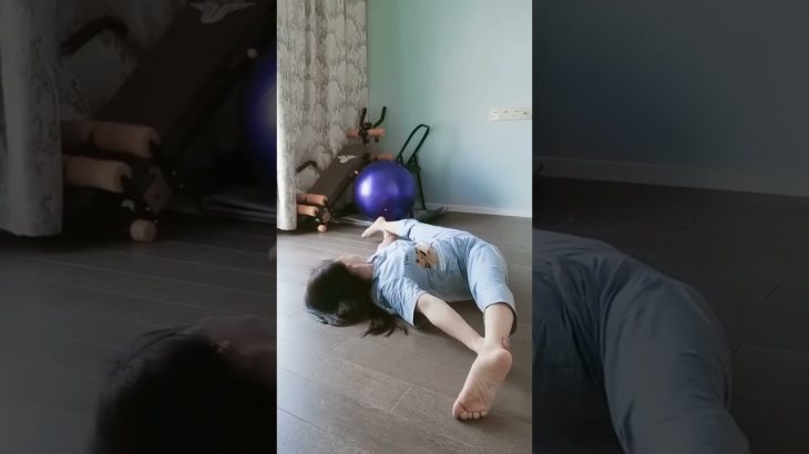 美少女 TikTok 649＃胸チラ＃パンツ#胸ちら#Shorts