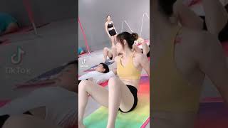 美少女 TikTok 663＃胸チラ＃パンツ#胸ちら#Shorts