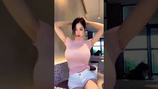 美少女 TikTok 667＃胸チラ＃パンツ#胸ちら#Shorts