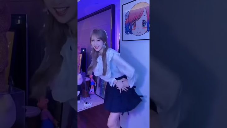 美少女 TikTok 668＃胸チラ＃パンツ#胸ちら#Shorts