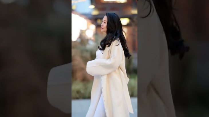 街拍美女巨乳波霸#shorts #tiktok