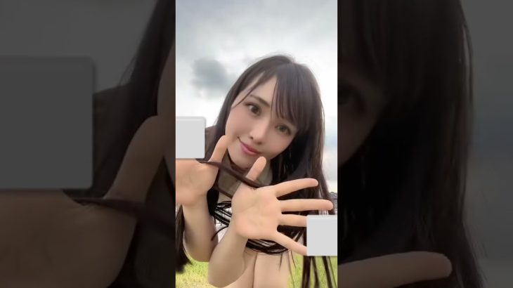 巨乳美女のパンチライン #tiktok #パンチラ #巨乳 #パンチライン #黒髪 #Shorts #チャンネル登録お願いします #童顔