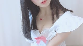 【ノーパンノーブラ下着紹介】裸エプロン💗