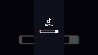 【Tik Tok】わざと胸チラ