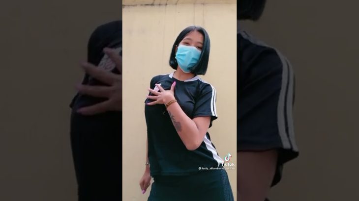 乳首が透けてる黒髪美女ノーブラダンス-TikTok